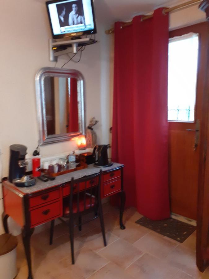 Bed and Breakfast La Pastorale La Puisaye Esterno foto